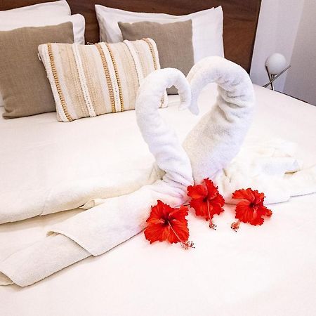 Aves Hotel Montezuma Exterior foto