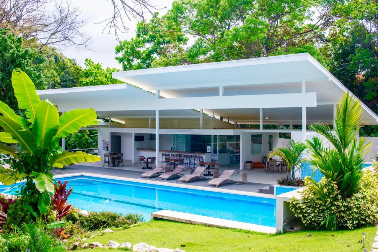 Aves Hotel Montezuma Exterior foto